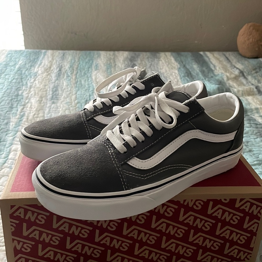 Old Skool Vans , gray 7.5 mens 9 womens